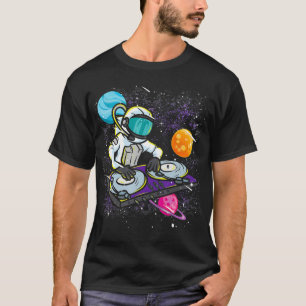 Astronaut-DJ in einem Raumanzug spielt Musik Stars T-Shirt