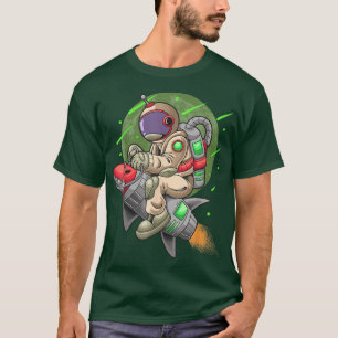 Astronaut fährt auf einer Rakete T-Shirt