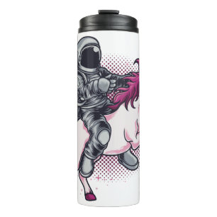 Astronaut fährt einen rosa Einhorn-T - Shirt-Hut Thermosbecher
