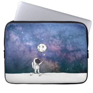 Astronaut im All mit Mondballon Kosmostars Laptopschutzhülle