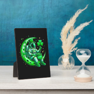 Astronaut im Mond Weltraum St. Patrick's Day Fotoplatte