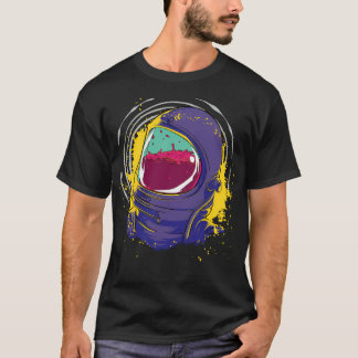 Astronaut im Weltraum mit mit Flüssiggas gefüllter T-Shirt