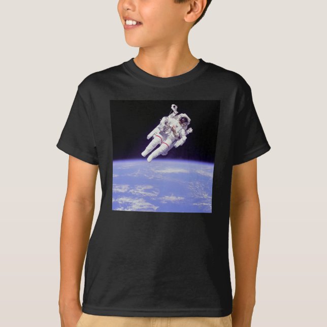 Astronaut im Weltraum-Shirt T-Shirt (Vorderseite)