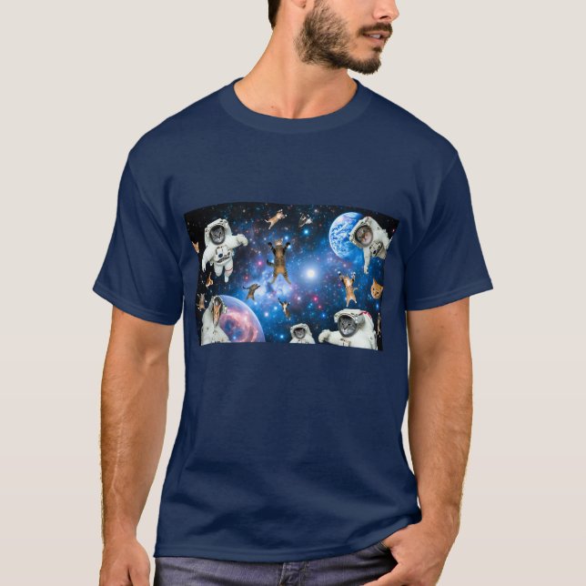 Astronaut im Weltraum T-Shirt (Vorderseite)