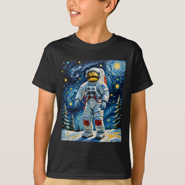 Astronaut im Winterwald T-Shirt (Vorderseite)