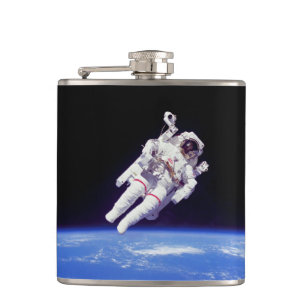 Astronaut Jetpack Weltraumspaziergang Erde Umlaufb Flachmann