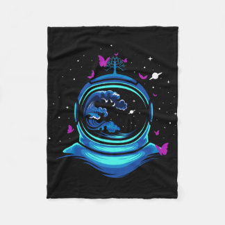 Astronaut mit Schmetterling Fleecedecke