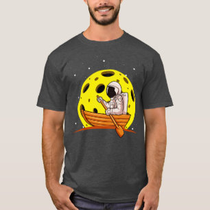 Astronaut paddelt mit dem Mond im Weltraum T-Shirt