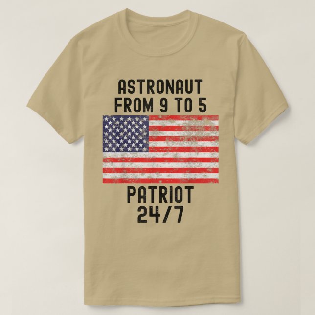 Astronaut Patriot Patriotic 4. Juli USA Flag T-Shirt (Design vorne)