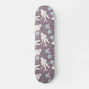 Astronaut Raum Planeten Lila Blau Muster Skateboard