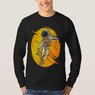 Astronaut Skateboard Skating Space Cosmos Astronau T-Shirt