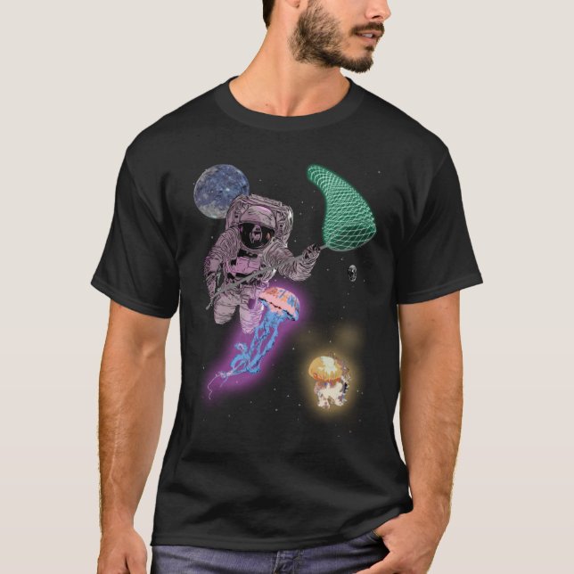 Astronaut Space Alien Jellyfish Hunting with Net G T-Shirt (Vorderseite)