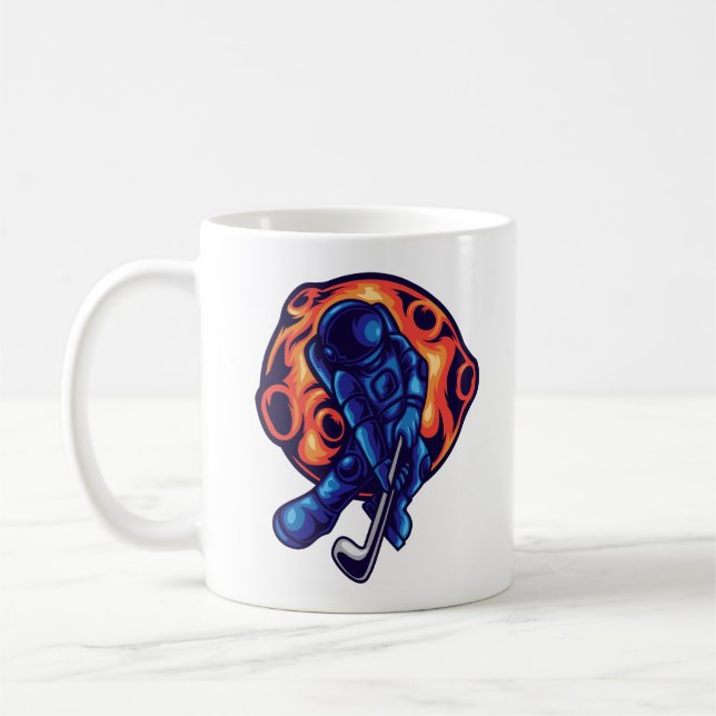 Astronaut spielt Golf Kaffeetasse (Links)