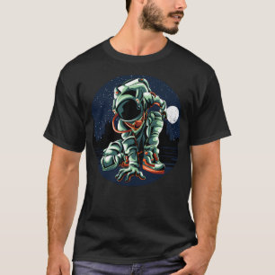 Astronaut Superhero Landung - Funny Astronaut Spac T-Shirt
