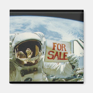 Astronaut verkauft Erde Magnet