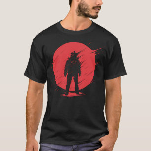 Astronaut vor der Sonne T-Shirt