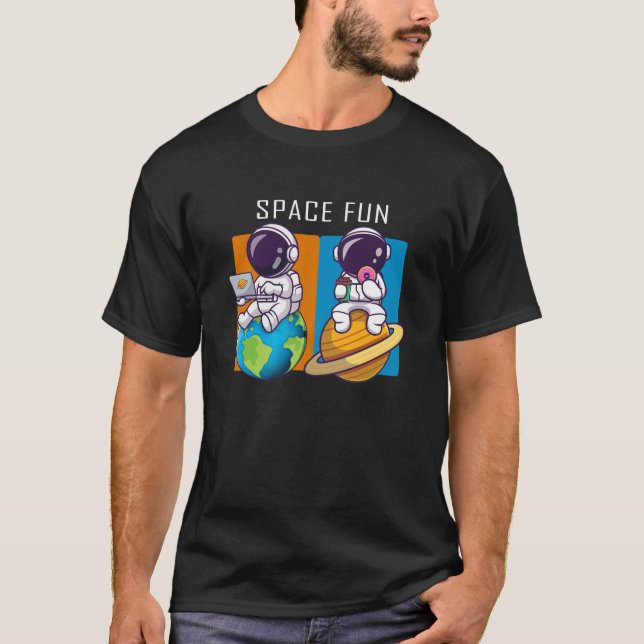 Astronauten, die Spaß am Weltraum haben, Illustrat T-Shirt (Vorderseite)