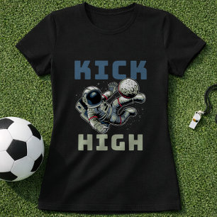 Astronauten-Weltraum-Fußball-Tritt Lustiges Design T-Shirt