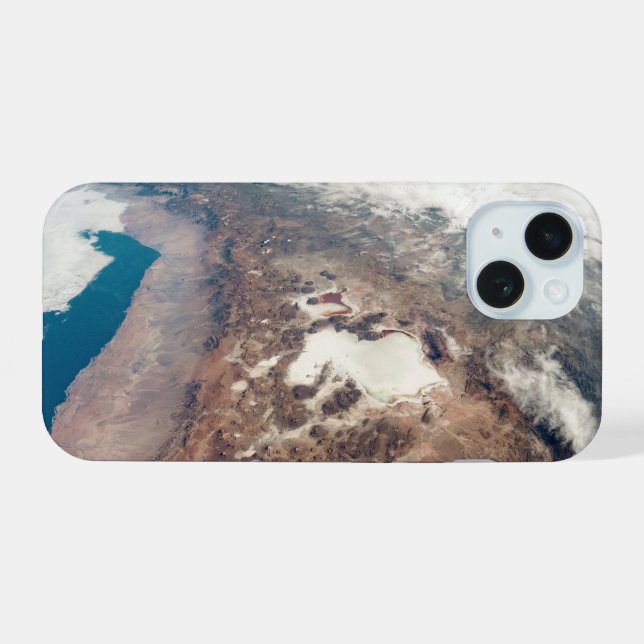Atacama Wüste und Salzfladen in den Anden iPhone 15 Hülle (Rückseite (Horizontal))