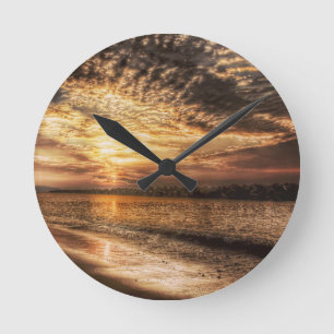 Atemberaubend Beach Sunrise Runde Wanduhr