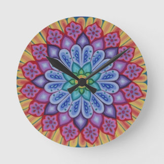 Atemberaubend psychedelische Mandala Uhr von Soozi
