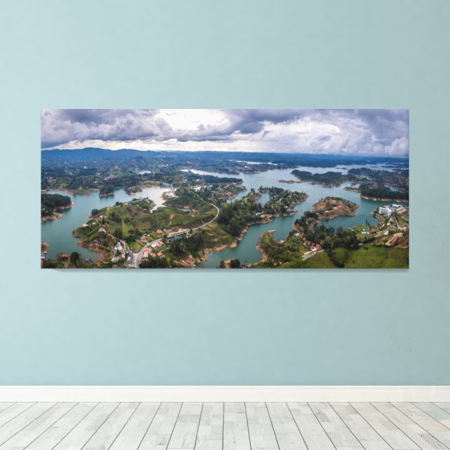 Atemberaubende Aussicht auf Guatape Antioquia Wolk Leinwanddruck (Insitu (Holzboden))
