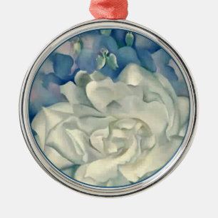 Atemberaubende Georgia O'Keefe weiße Rose und Silbernes Ornament