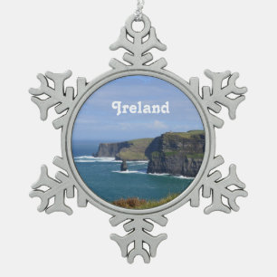 Atemberaubende Klippen von Moher Schneeflocken Zinn-Ornament
