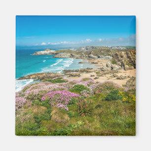 Atemberaubende Küstenlandschaft mit Newquay Strand Magnet