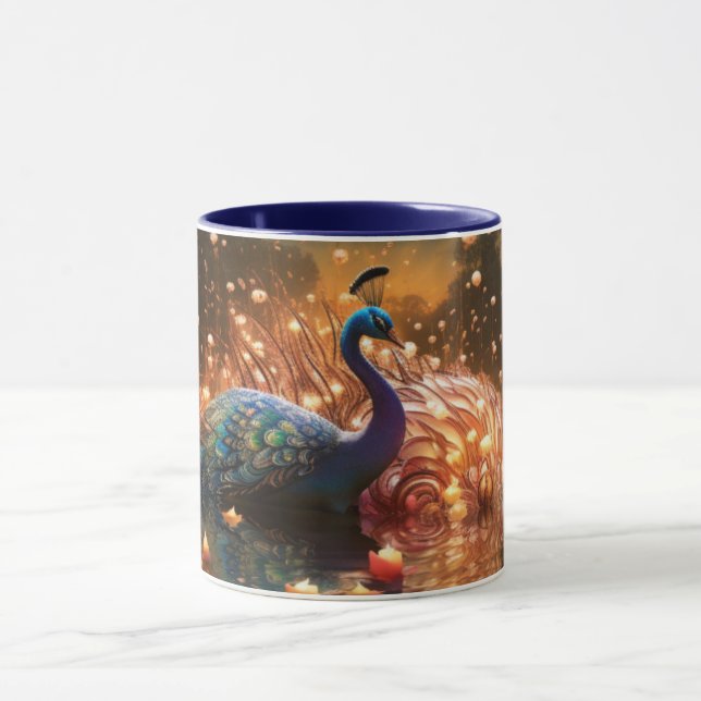 Atemberaubende Monogram Peacock-Tasse Tasse (Zentrum)