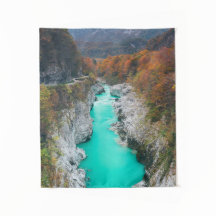 Atemberaubende Soča Napolen-Brücke, Slowenien