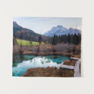 Atemberaubende Zelenzi, Slowenien im Herbst Wandteppich