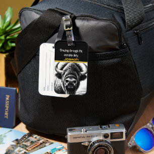 Atemberaubender Büffel in der ruhigen Natur Gepäckanhänger