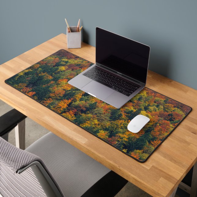 Atemberaubender Herbstwald Schreibtischunterlage (Büro 2)