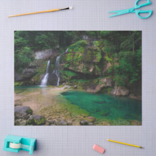 Atemberfallende Wasserfall Virje, Slowenien Poster Seidenpapier