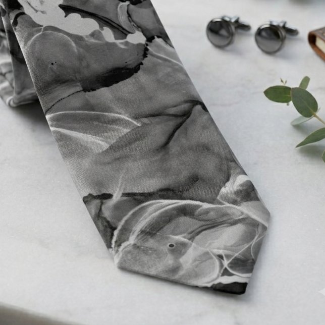 Ätherischer Schwarz-Weiß-Rauch-Abstrakt Krawatte (A moody black and white smoke swirl necktie, a sophisticated gift for him for a formal event.)