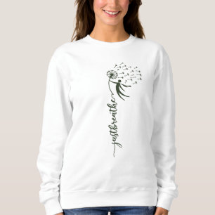 Atmen Sie einfach den blumigen Kronleuchter Butter Sweatshirt
