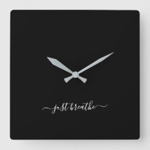 Atmen Sie einfach schwarz elegante Skript-Yoga gro