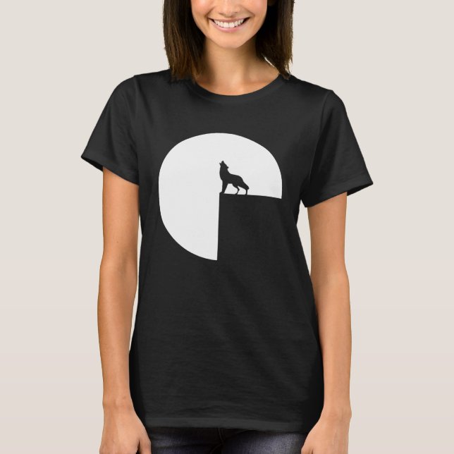 Atmospheric Wolf Howling at the Full Moon  1 T-Shirt (Vorderseite)