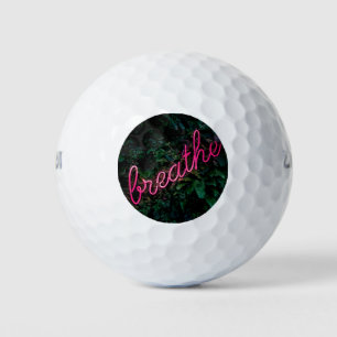 Atmung gebogenes Wort Kunst Street 3D Kunst Vintag Golfball