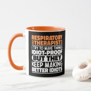 Atmungstherapeut I Versuche, Dinge lustig zu mache Tasse