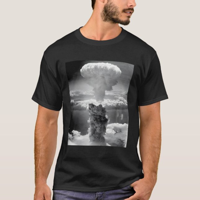 Atombombe Nukleare Wolke gegen Nukleare Tests T-Shirt (Vorderseite)