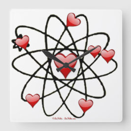 Atomic Valentine Red Hearts Quadratische Wanduhr