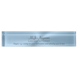 Attorney Luxury Eisblau Chromeffekt mit Slogan Namensplakette