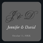 Attraktive kalligraphische Script Monogram Wedding Quadratischer Aufkleber<br><div class="desc">Sie können die Schriftart und Farben leicht ändern. Sie können auch Ihr Logo und das Hintergrundbild hinzufügen,  wie Sie möchten.</div>