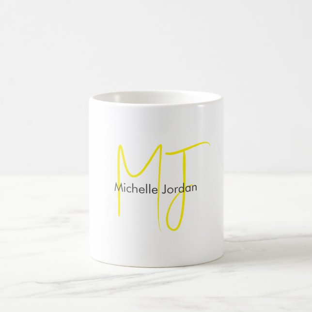 Attraktive Monogram gelb weiß Moderne Minimalistis Kaffeetasse (Mittel)
