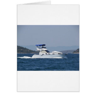 Attraktives kleines Motorboot