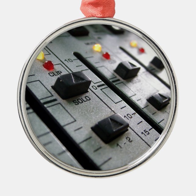 Audio Mixer Silbernes Ornament (Vorne)
