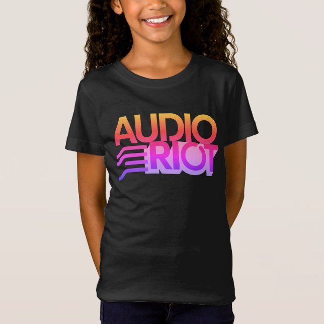 Audio Riot Youth Girl Black T - Shirt mit Logo (Vorderseite)