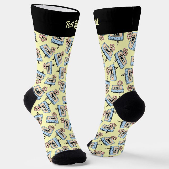 Audiokassette mit Bleistift-Muster Socken (Gewinkelt)